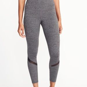 old navy high waisted 7/8 athletic leggings
